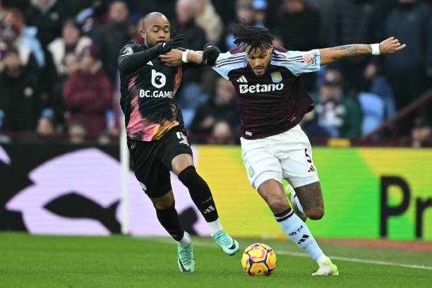 员方面有着 员方面有着